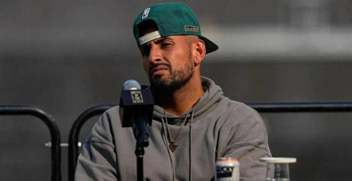 复出失败遭打击自嘲重重跌下神坛，克耶高斯称金钱成打球最大动力|澳洲|尼克克耶高斯|阿丽娜·萨巴伦卡|吴易昺|科瓦切维奇_新浪体育_新浪新闻